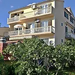 Marina * Starigrad Paklenica