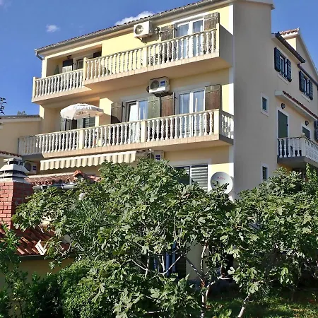 Marina * Starigrad Paklenica