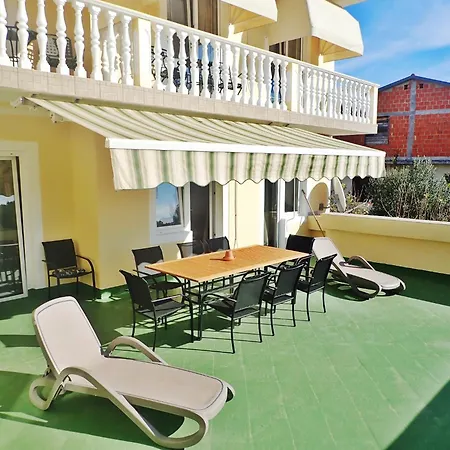 Marina Apartamento Starigrad Paklenica