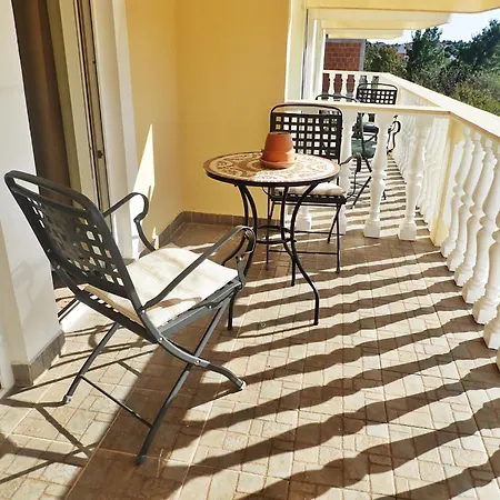 Marina Apartment *