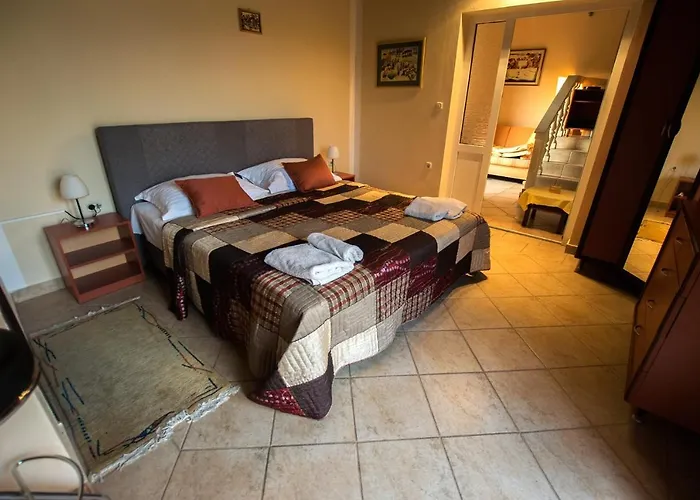 Marina Apartamento Starigrad Paklenica